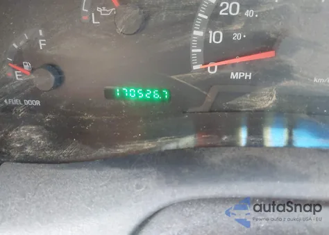 2000 Ford F-150 Work Series/Xl/Xlt from USA, damaged, VIN 1FTZF1728YKA09774